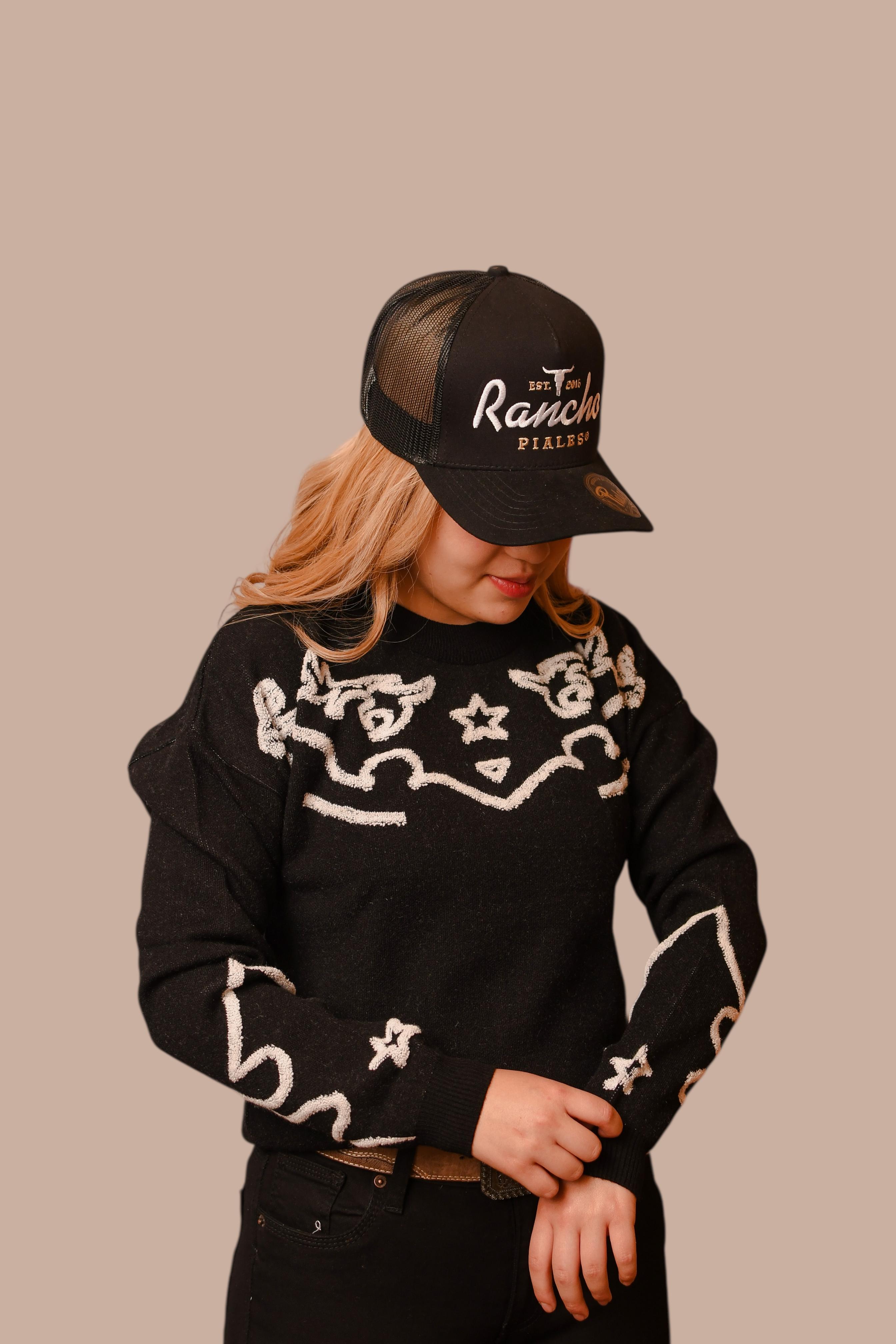 Suéter Cactus Brand Diseño Negro Dama