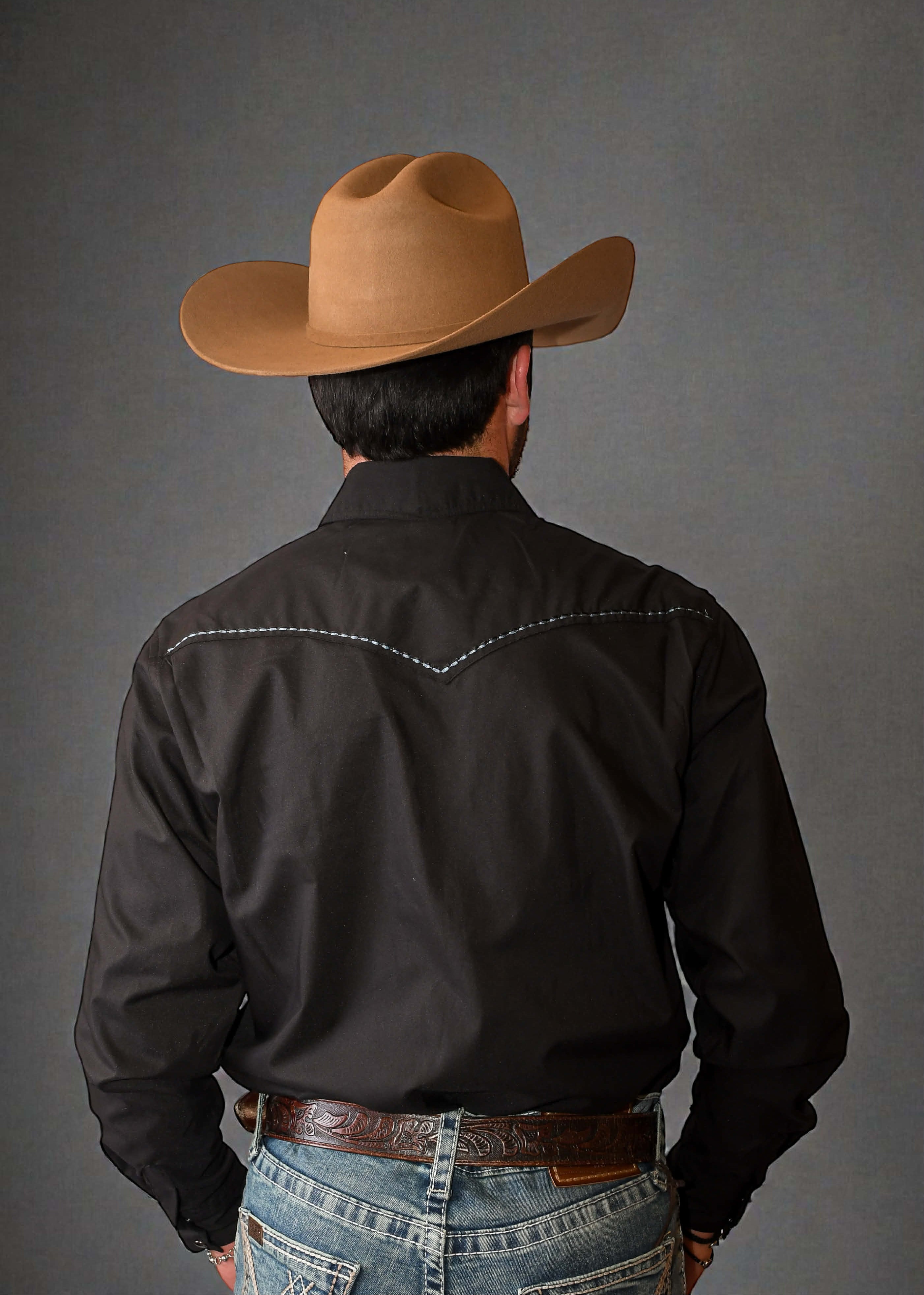 Camisa Legitimo Ancestro Ponpon Negro Caballero